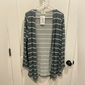 Bibi Green and White Cardigan Sweater NWT SIZE M Boutique  NWT